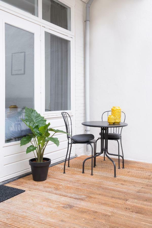 Maison Bon Apartments Ден Бош Экстерьер фото